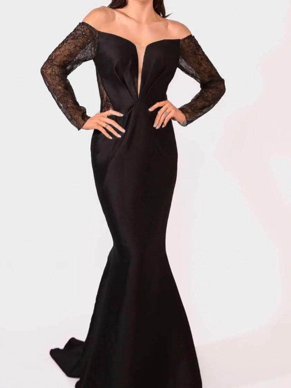 NWT Terani Couture 241M2734 Mother of the Bride Dress Black Nude Size 14